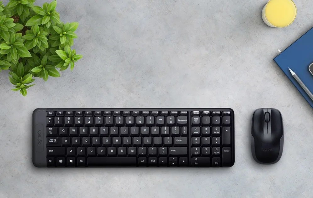 Logitech MK220 Wireless Keyboard & Mouse Combo - Black - Image 4